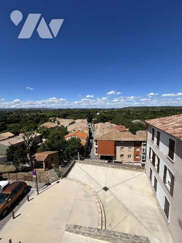 Maison de village rénovée avec garage et vue dégagée sur les Corbières