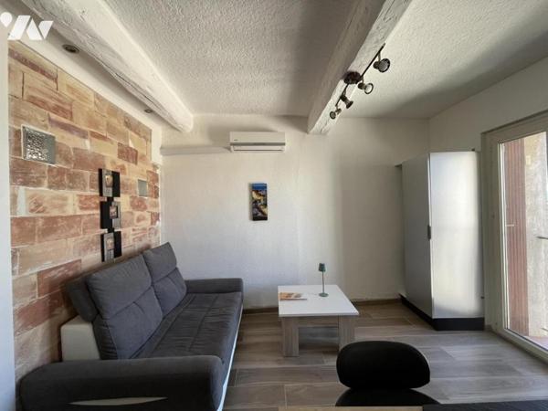 Maison de village rénovée avec garage et vue dégagée sur les Corbières