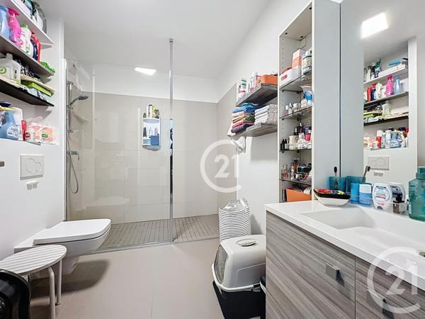 Appartement F2 à vendre  2 pièces - 54,44 m2 MONTREUIL - 93