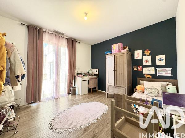 Maison à vendre 5 pièces 221 m² Nîmes