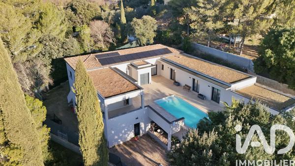 Maison à vendre 5 pièces 221 m² Nîmes