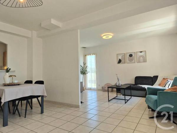 Maison à vendre  4 pièces - 112,53 m 2   CONQUES SUR ORBIEL  - 11