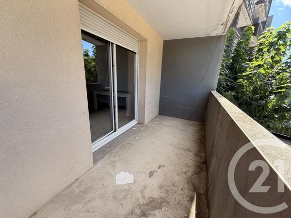 Appartement F3 à vendre  3 pièces - 59,01 m 2   ALES  - 30