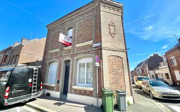 Immeuble à vendre    7 pièces • 145 m2 Amiens