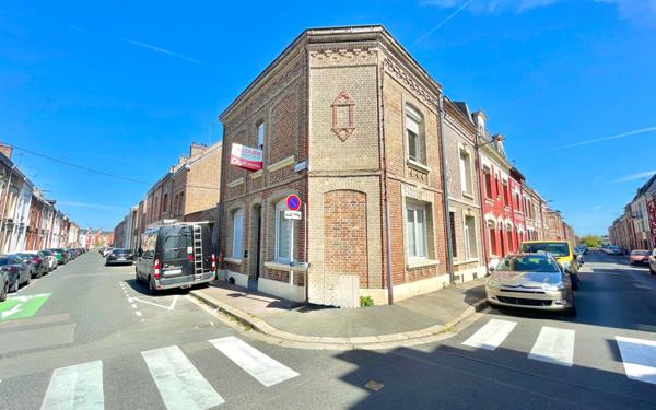 Immeuble à vendre    7 pièces • 145 m2 Amiens