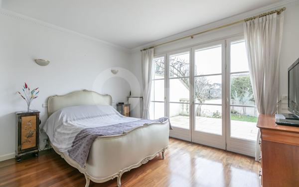 Maison à vendre    5 pièces •  Chennevières-sur-Marne