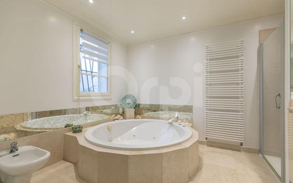 Maison à vendre    5 pièces •  Chennevières-sur-Marne