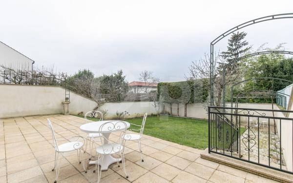 Maison à vendre    5 pièces •  Chennevières-sur-Marne