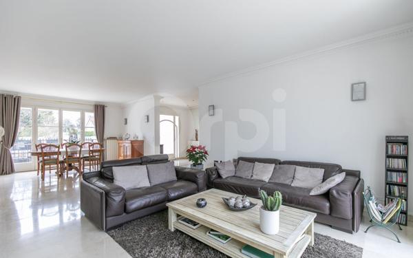 Maison à vendre    5 pièces •  Chennevières-sur-Marne