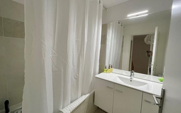 Maison à louer    5 pièces •  Épône