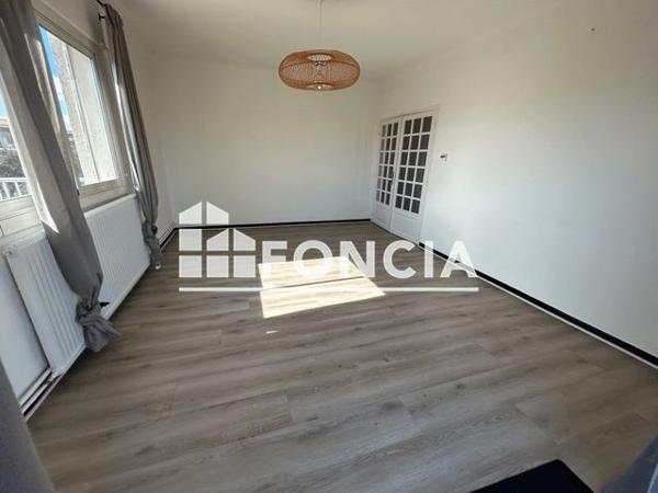 Location Appartement 4 pièces 79.7 m² - 270 RUE DU DAUPHINE - RESIDENCE LE CONSTELLATION - 34200 SETE Sete 34200