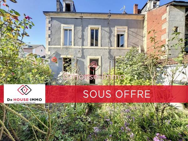 Immeuble à vendre 16 pièces de 212 m²