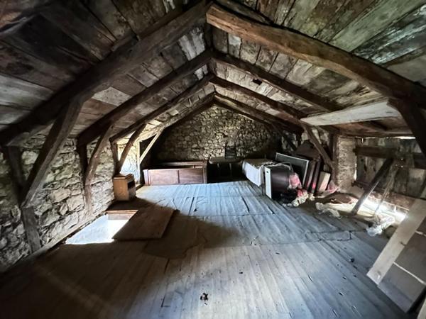 Maison  de village 4 pièces avec combles aménageables
