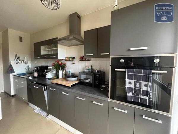 Appartement à louer 3 pièces 66m² Chambéry (73000)