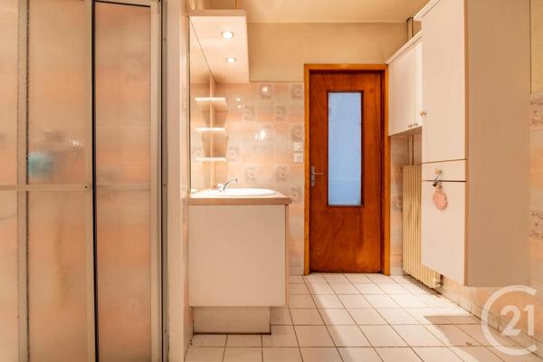 Maison à vendre  4 pièces - 122,67 m 2   CARMAUX  - 81