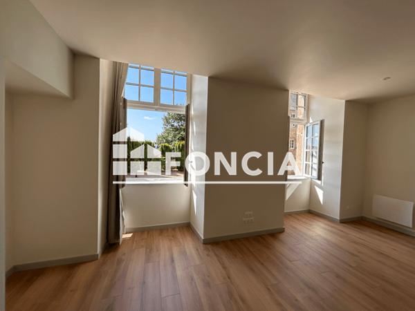 Location Studio 30.9 m² - Guingamp 22200