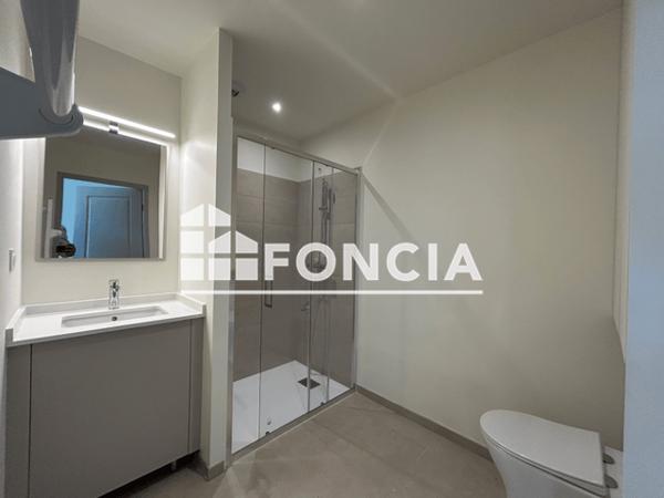 Location Studio 30.9 m² - Guingamp 22200