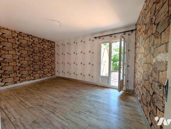 Maison 4 pièces ALLEX sur 3824 m2 
