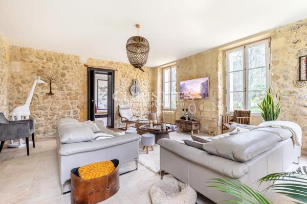 À 20 minutes de Bordeaux – Élégante propriété de charme sur 3,6 hectares – Maison de maître, maison d’amis et dépendances