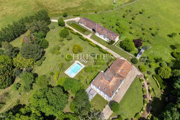 À 20 minutes de Bordeaux – Élégante propriété de charme sur 3,6 hectares – Maison de maître, maison d’amis et dépendances