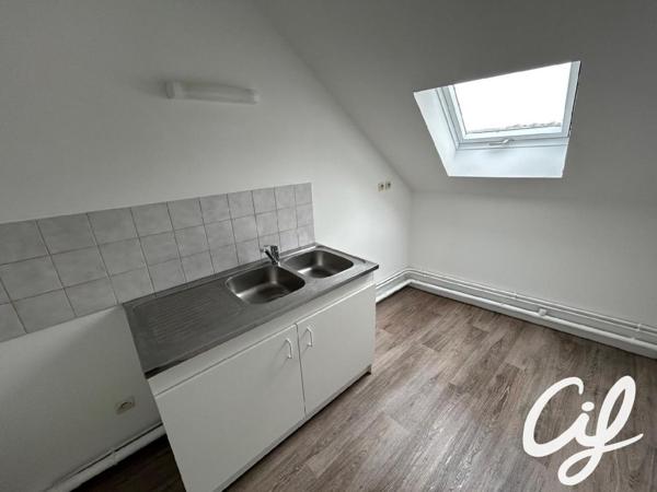 Appartement T2 SOTTEVILLE LES ROUEN - 52.9 m2  99 000 Euros