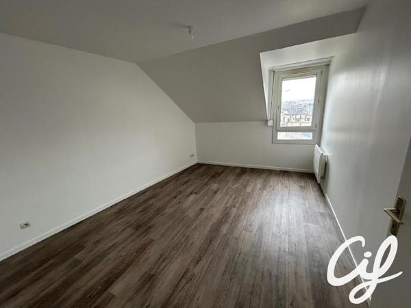 Appartement T2 SOTTEVILLE LES ROUEN - 52.9 m2  99 000 Euros