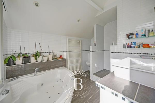 Versailles, Maison 5 Chambres -  228 m² à vendre