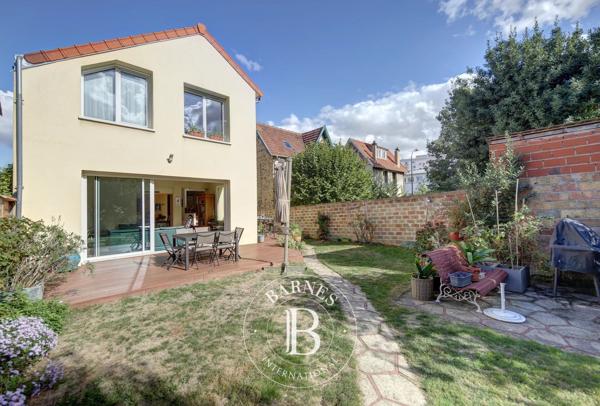 Versailles, Maison 5 Chambres -  228 m² à vendre