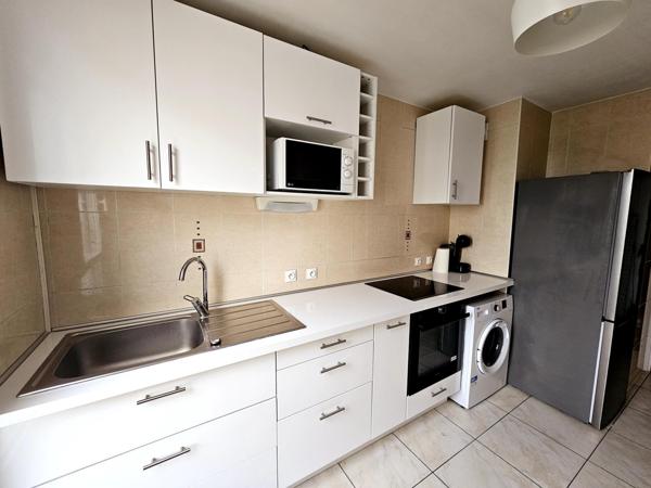 Appartement à SAINT-DENIS, 93200 - 2 pièces 48m²