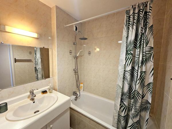 Appartement à SAINT-DENIS, 93200 - 2 pièces 48m²