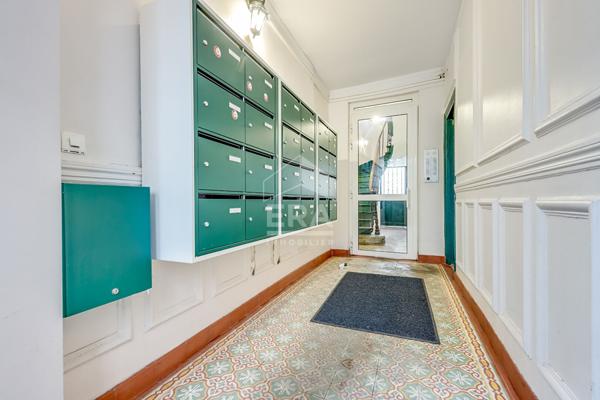 Appartement Paris 3 pièce(s) 61,07 m2