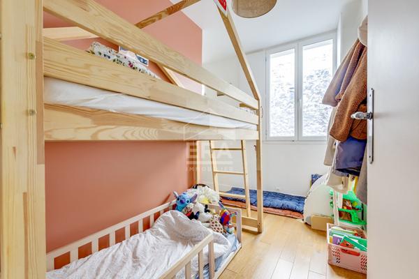 Appartement Paris 3 pièce(s) 61,07 m2