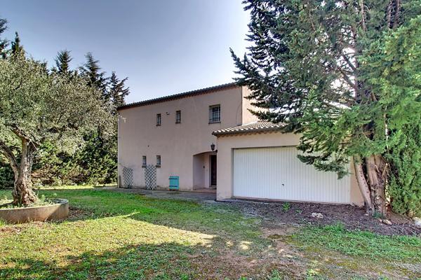 A VENDRE EN EXCLUSIVITÉ ! Villa de 146 m² sur un terrain de 996 m² à TRANS-EN-PROVENCE