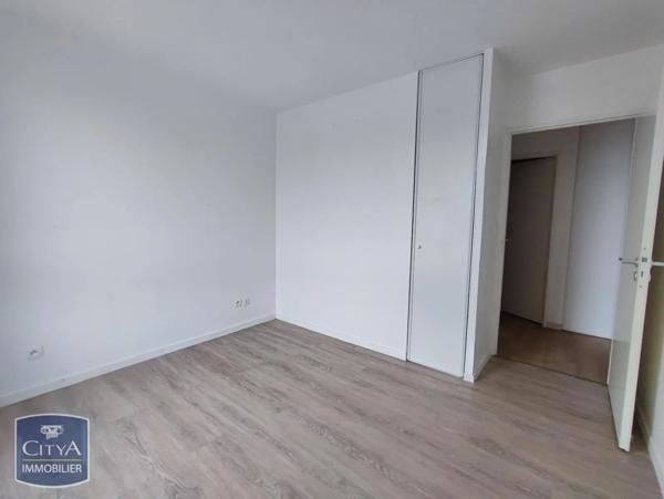 Appartement à louer 3 pièces 65.86m² Limoges (87100)