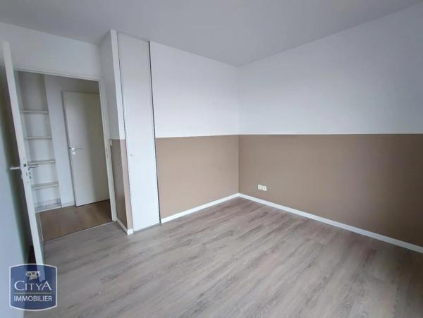 Appartement à louer 3 pièces 65.86m² Limoges (87100)