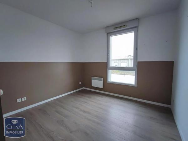 Appartement à louer 3 pièces 65.86m² Limoges (87100)