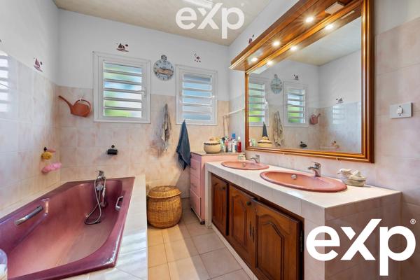 villa F6 de 197m² à SAINT-JOSEPH