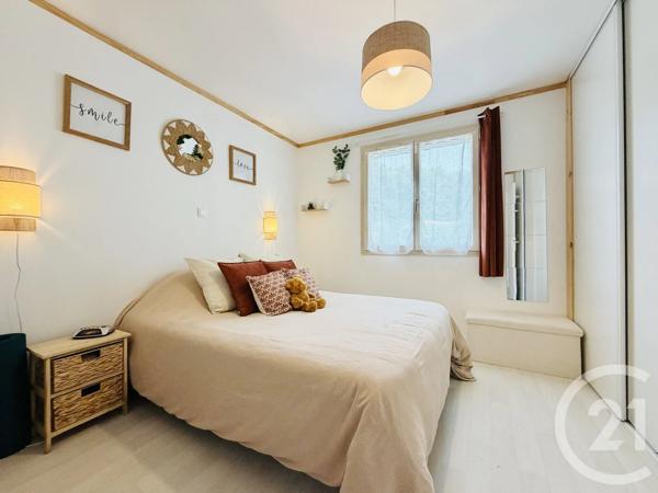 Maison à vendre  5 pièces - 93,79 m 2   EYJEAUX  - 87