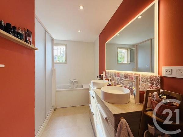 Maison à vendre  5 pièces - 93,79 m 2   EYJEAUX  - 87