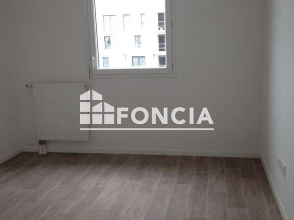 Location Appartement 3 pièces 64.2 m² - 5 PROMENADE DES SQUARES Herouville Saint Clair 14200