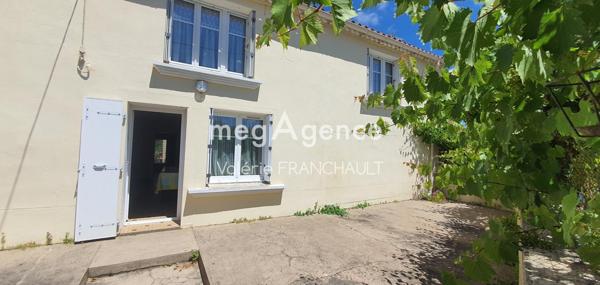 Maison à MOUTIERS-SUR-LE-LAY, 85320 - 5 pièces 98m²