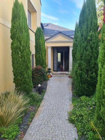 Vente Maison 7 pièces 230 m2 à Baule