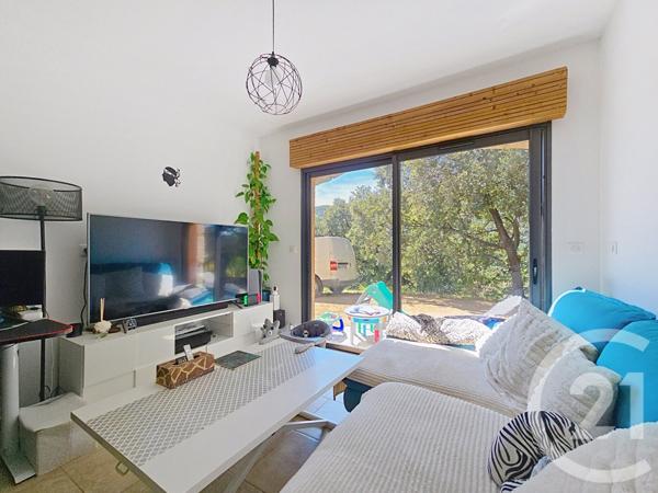 Appartement F2 à vendre  4 pièces - 84 m2 CAURO - 201