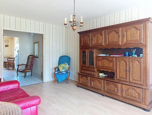 Exclusivité NESTENN Saint-Etienne : T4 lumineux avec balcon - Secteur recherché La Métare- Idéal famille, premier achat ou investissement !