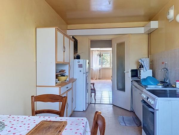 Exclusivité NESTENN Saint-Etienne : T4 lumineux avec balcon - Secteur recherché La Métare- Idéal famille, premier achat ou investissement !