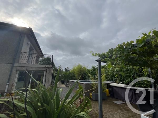 Maison à vendre  5 pièces - 201,42 m 2   CASTRES  - 81