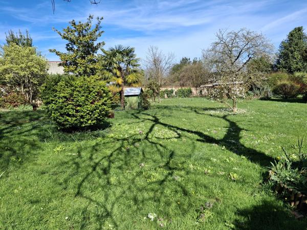 Terrain à THIAIS (94320)