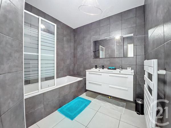 Appartement F3 à vendre  3 pièces - 70,05 m2 AJACCIO - 201