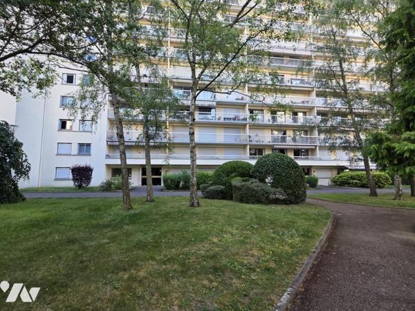 "le grand siècle" - Rare dernier étage appartement de type 5 de 103m² avec garage et balcons
