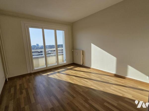 "le grand siècle" - Rare dernier étage appartement de type 5 de 103m² avec garage et balcons